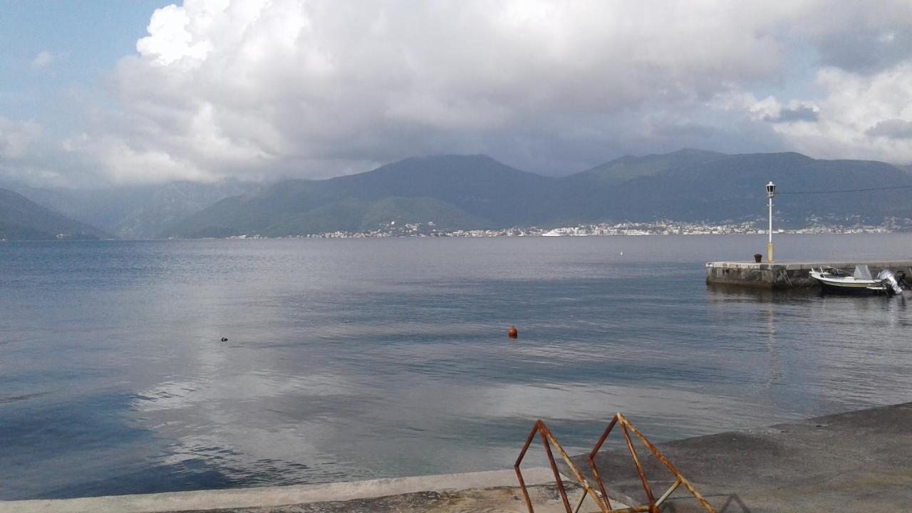 Studio Happy Montenegro Krasići Luaran gambar